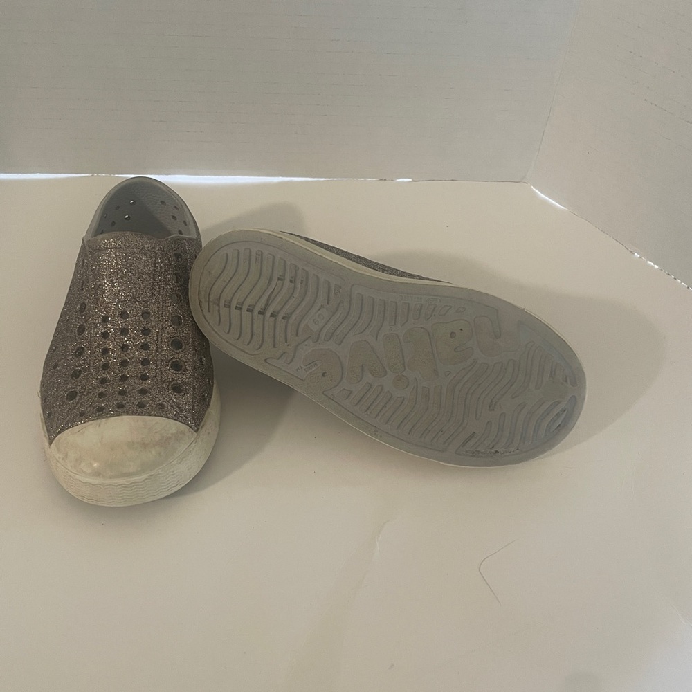 Native Kids Sparkly Slip-On Sneakers - Gray - Picture 2 of 3